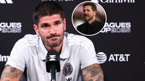 Rodrigo de Paul #7 of Inter Miami and Diego Simeone.