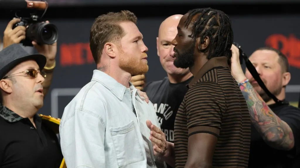 Undisputed super middleweight champion Canelo Alvarez (L) and Terence Crawford face off during a news conference at T-Mobile Arena on June 27, 2025 in Las Vegas, Nevada.  (Photo by Steve Marcus/Getty Images)