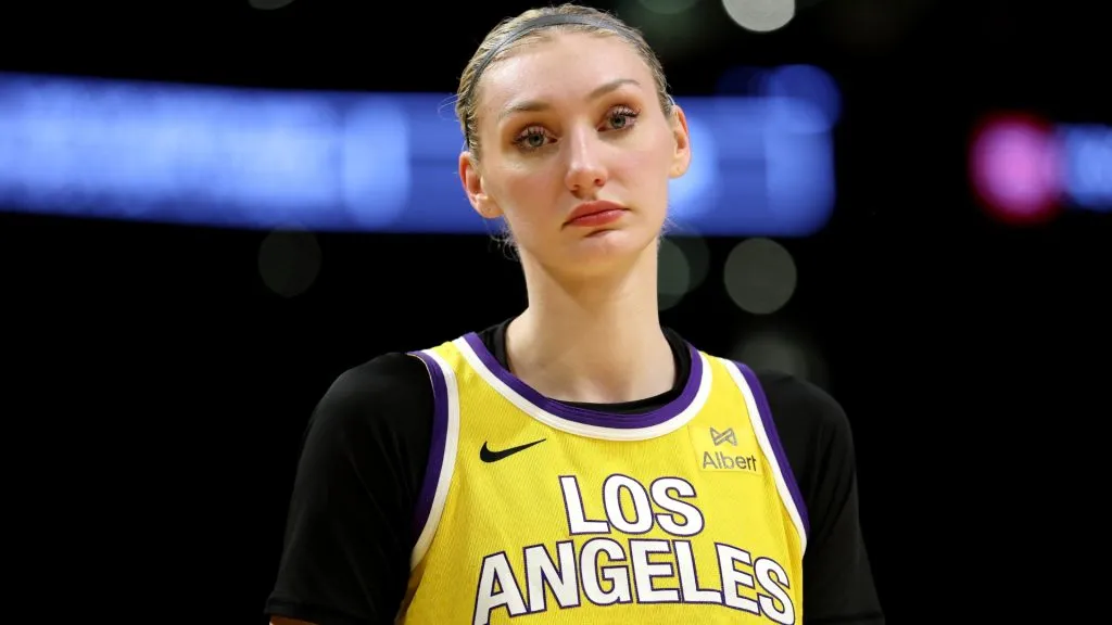 Cameron Brink #22 of the Los Angeles Sparks looks on against the Las Vegas Aces at Crypto.com Arena on July 29, 2025. (Source: Luke Hales/Getty Images)