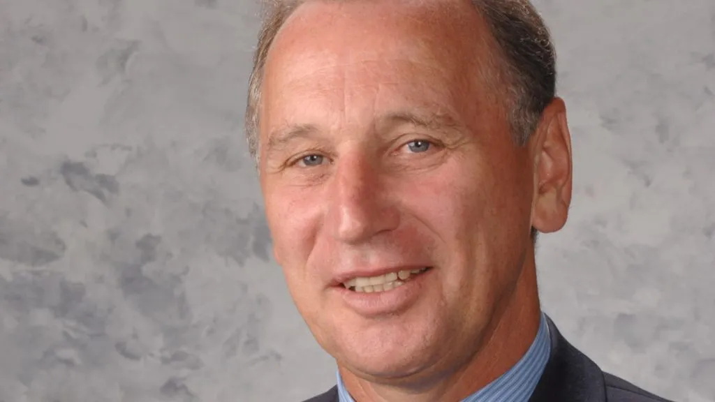 Andre Savard poses for a portrait at the Mellon Arena on September, 2006. (Source: Getty Images)