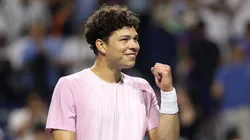 Ben Shelton celebrates his semifinal win in Toronto