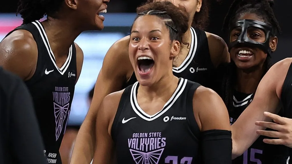 Veronica Burton #22 of the Golden State Valkyries celebrates atheir 77-75 win over the Atlanta Dream at Gateway Center Arena on July 29, 2025. (Source: Kevin C. Cox/Getty Images)