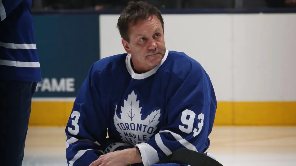 Doug Gilmour #93 watches the pregame ceremonies prior to the Hockey Hall of Fame Legends Classic Game at the Air Canada Centre on November 16, 2014. (Source: Bruce Bennett/Getty Images)