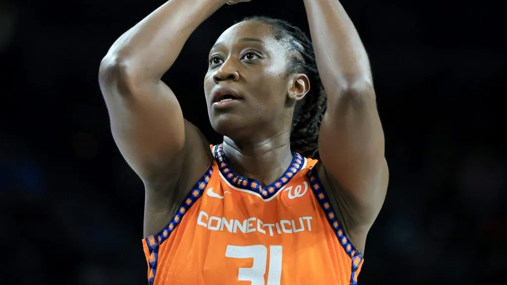 Tina Charles #31 of the Connecticut Sun shoots a free throw against the Las Vegas Aces in the second quarter of their game at Michelob ULTRA Arena on June 25, 2025. (Source: Ethan Miller/Getty Images)