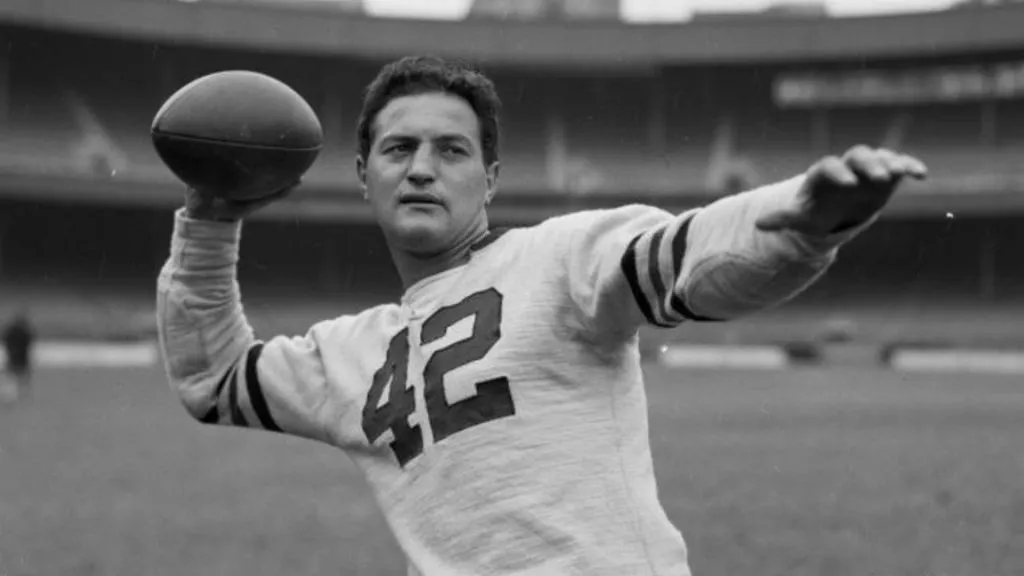 Sid Luckman (Source: @BearsLocal)