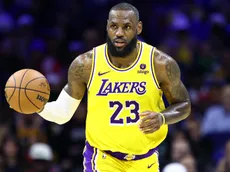 Is LeBron James playing today, January 9, for Lakers vs Bucks?