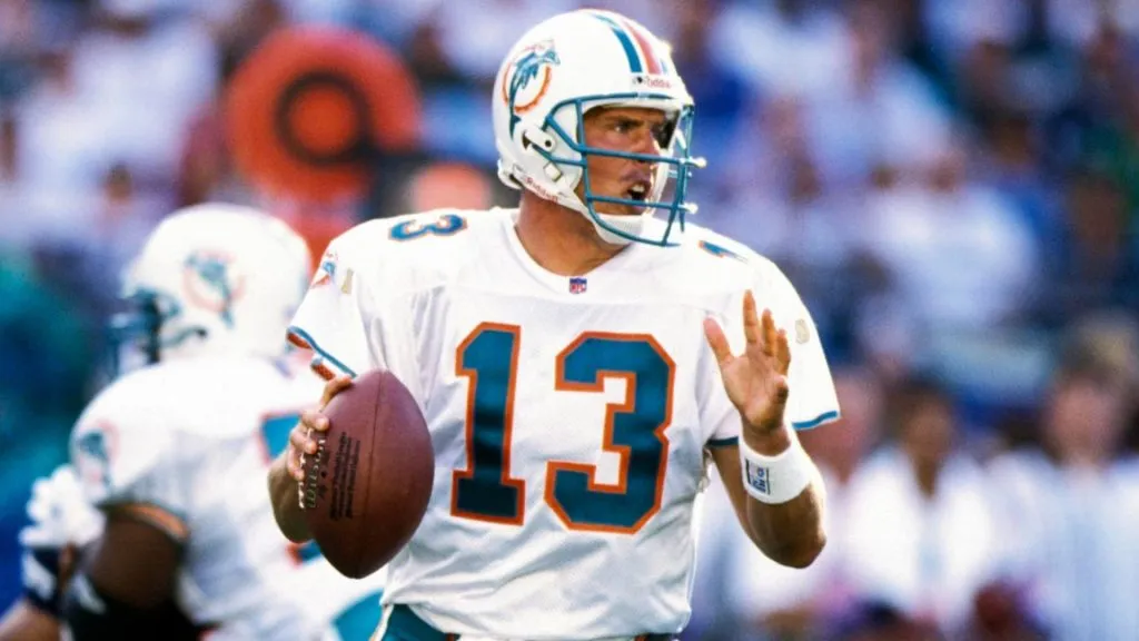 Dan Marino (Source: @FinsXtra)