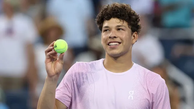 Ben Shelton celebrates in Toronto (Getty Images)