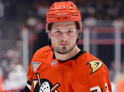 Canucks' pursuit of Ducks RFA McTavish reportedly faces setback after interest from NY Rangers, Maple Leafs, and Canadiens