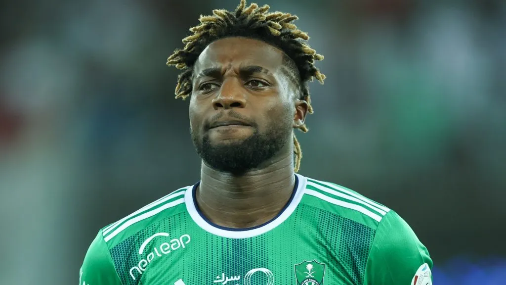 Allan Saint-Maximin of Al Ahli looks on prior to the Saudi Pro League match between Al-Ahli and Taawon at Prince Abdullah Al Faisal Stadium on September 16, 2023. (Source: Yasser Bakhsh/Getty Images)