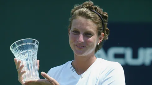 Corina Morariu of the USA is awarded the comeback award after her fight with leukemia during the Acura Classic of Tennis.