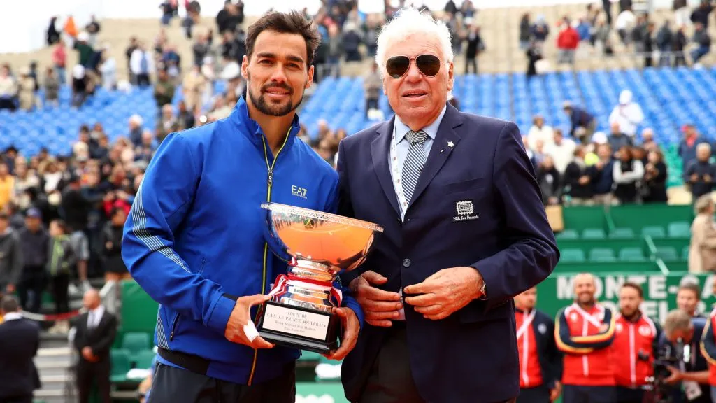 Fabio Fognini of Italy holds his winners trophy with the last Italian winner of the tournament in 1968 Nicola Pietrangeli. (Clive Brunskill/Getty Images)