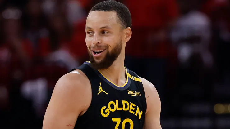 Stephen Curry #30 of the Golden State Warriors