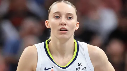 Paige Bueckers #5 of the Dallas Wings runs the court against the Indiana Fever during the second quarter at Gainbridge Fieldhouse on August 12, 2025 in Indianapolis, Indiana.