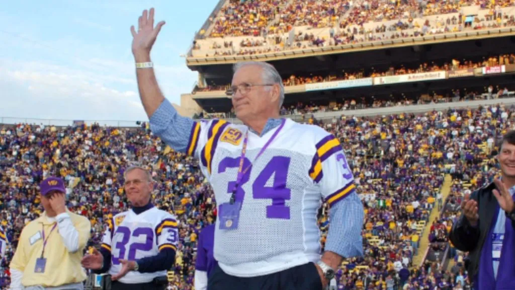 Johnny Robinson (Source: LSU Sports)