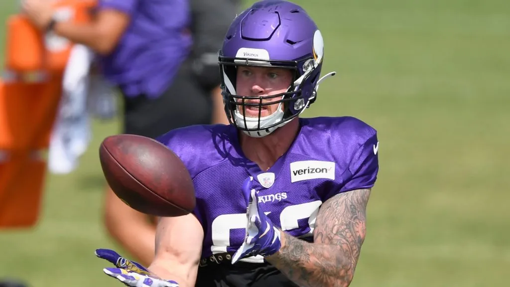 Kyle Rudolph #82 of the Minnesota Vikings makes a catch during training camp on August 21, 2020. (Source: Hannah Foslien/Getty Images)