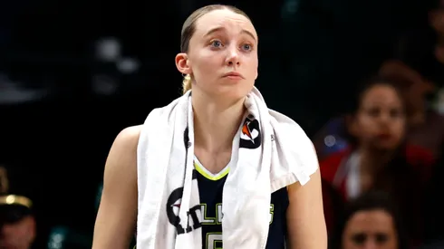 Paige Bueckers loses key teammate due to injury.