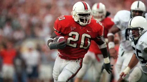Edward Reed #20 of the Miami Hurricanes carries the ball during the game against the Penn State Nittany Lions at the Orange Bowl in 1999.