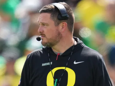 Dan Lanning receives strong warning regarding Oregon Ducks’ QB battle ahead of upcoming NCAAF season