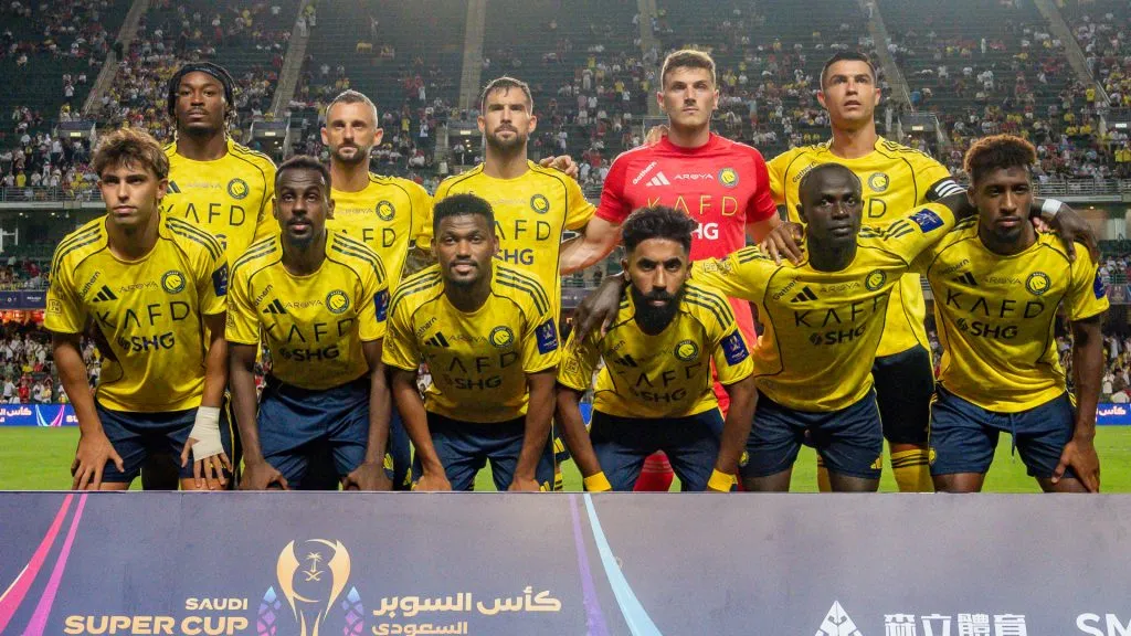 Al Nassr squad poses for photos prior to prior to the Saudi Super Cup semi final against Al Ittihad. (Yu Chun Christopher Wong/Getty Images)