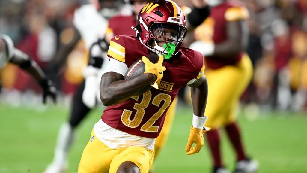 Jacory Croskey-Merritt #32 of the Washington Commanders