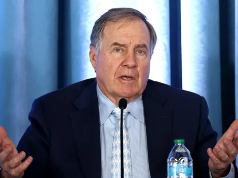 Patriots owner Robert Kraft receives subtle shot from Bill Belichick while comparing NFL and College Football