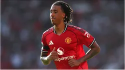 Leny Yoro of Manchester United