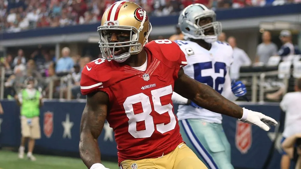 Vernon Davis #85 of the San Francisco 49ers reacts after scoring a touchdown in 2014. (Source: Christian Petersen/Getty Images)