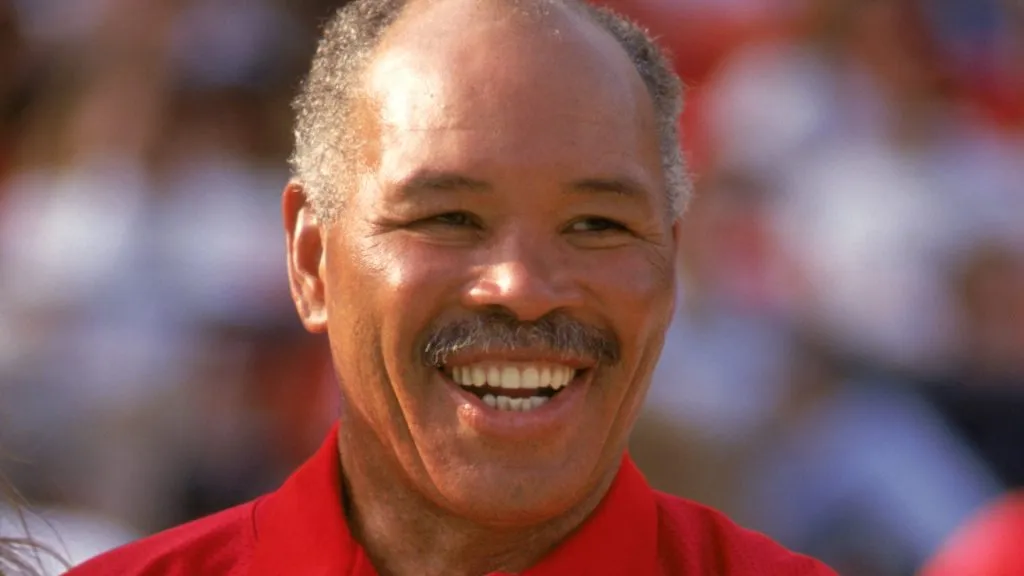 Joe Perry attends a game between the San Francisco 49ers and New Orleans Saints in 1992. (Source: George Rose/Getty Images)