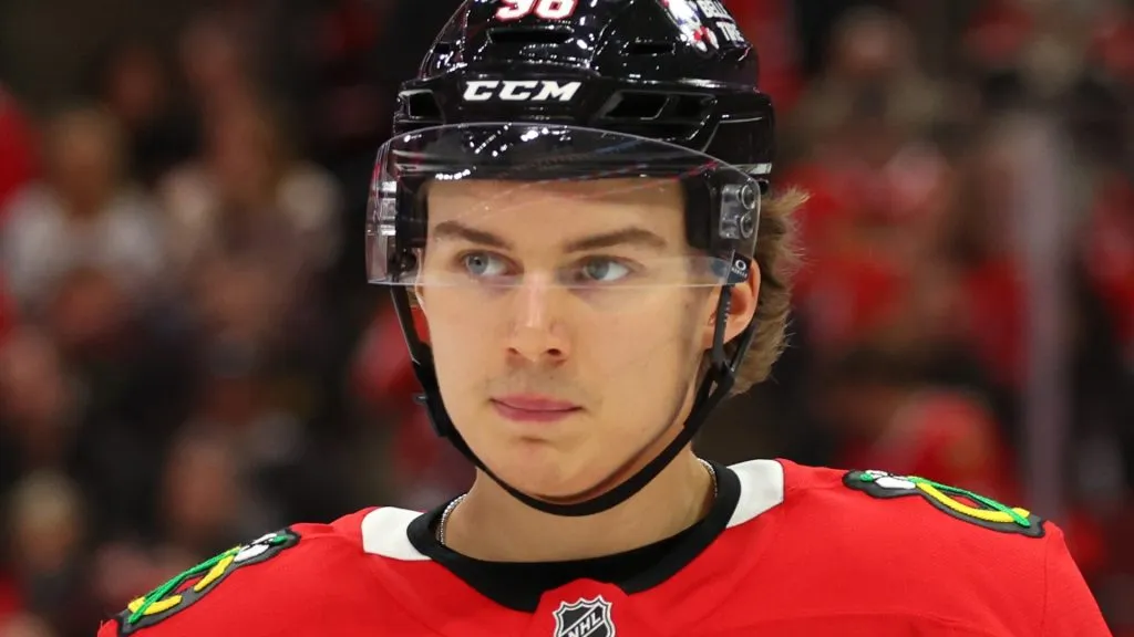 Connor Bedard looks around at United Center