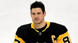 Sidney Crosby #87 of the Pittsburgh Penguins at PPG PAINTS Arena on February 20, 2021.
