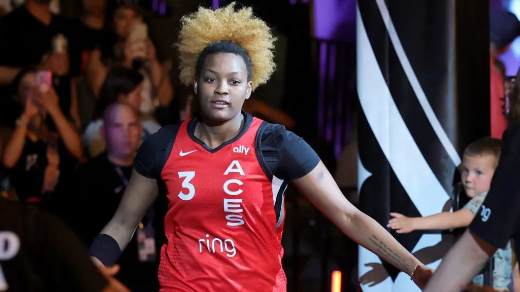 NaLyssa Smith #3 of the Las Vegas Aces is greeted by teammates during player introductions before a game. (Source: Ethan Miller/Getty Images)