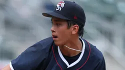 Jonah Tong #16 of the New York Mets throws a pitch in the second inning.