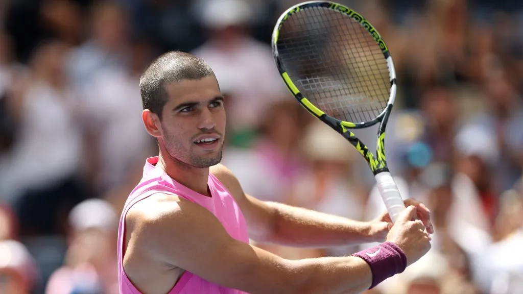 Carlos Alcaraz celebrates after defeating Luciano Darderi at the US Open third-round. (Matthew Stockman/Getty Images)