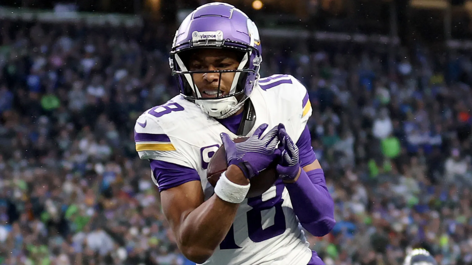 Justin Jefferson #18 of the Minnesota Vikings