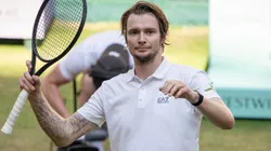 Alexander Bublik celebrates winning his match during day seven of the Terra Wortmann Open 2025.