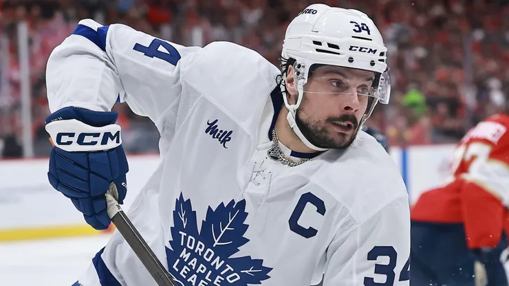 Auston Matthews prepares for 2025–26 under Craig Berube’s leadership.