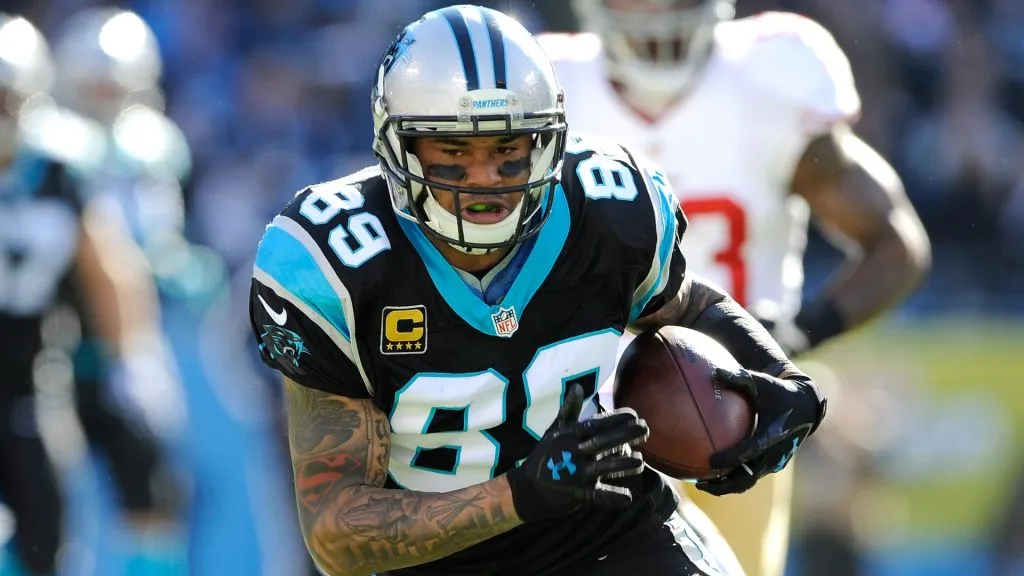 Steve Smith runs with the ball after a catch in the first quarter during the NFC Divisional Playoff Game in 2014. (Source: Grant Halverson/Getty Images)