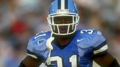 Dre' Bly #31 of the North Carolina Tar Heels in action during the game against the Miami Ohio Redhawks in 1998.
