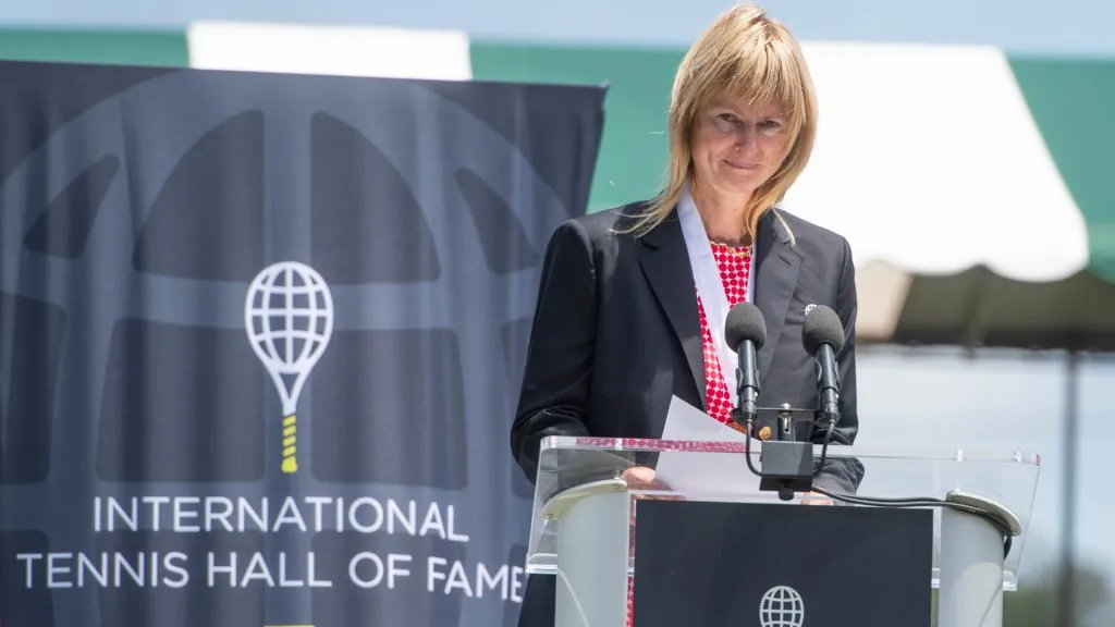 Helena Sukova during her induction into the 2018 International Tennis Hall of Fame. (Michael J. Ivins/Getty Images)