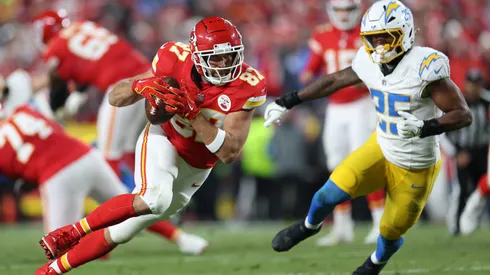 Travis Kelce #87 of the Chiefs.