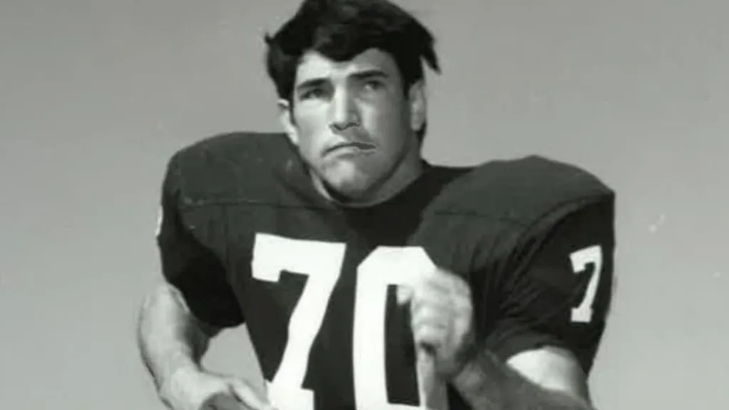 Gene Hickerson (Source: Mississippi Sports Hall of Fame)