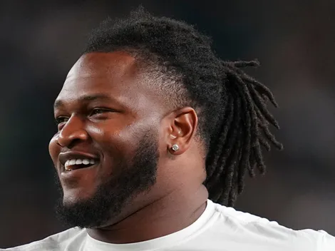 Jalen Carter reveals if Dak Prescott provoked him before spitting incident