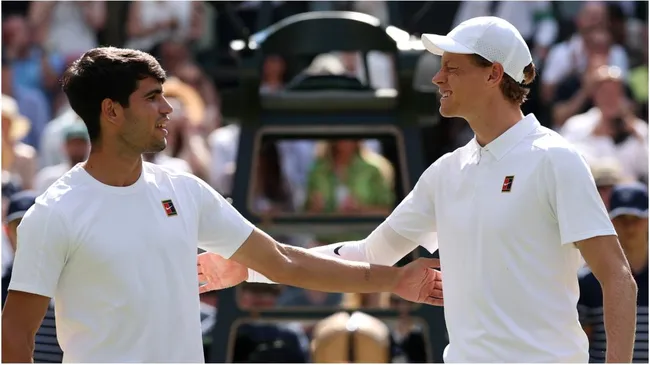 Jannik Sinner of Italy (R) and Carlos Alcaraz (L) of Spain – Julian Finney/Getty Images