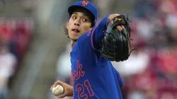 Jonah Tong #21 of the New York Mets delivers a pitch in the second inning.