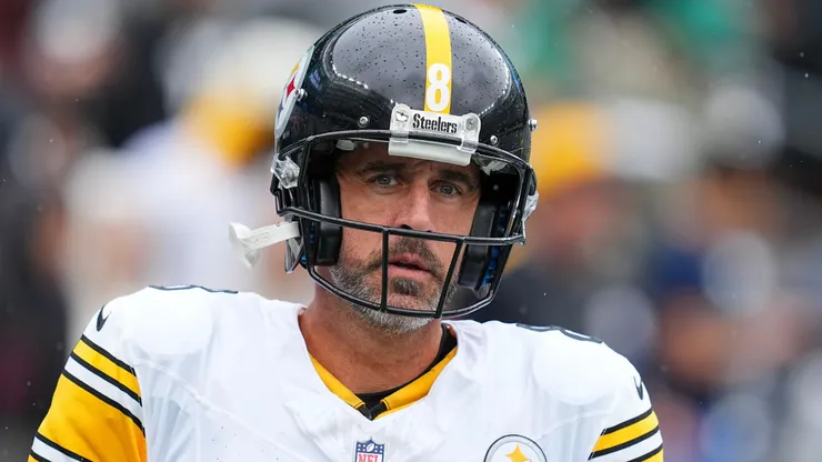 Aaron Rodgers #8 of the Pittsburgh Steelers.