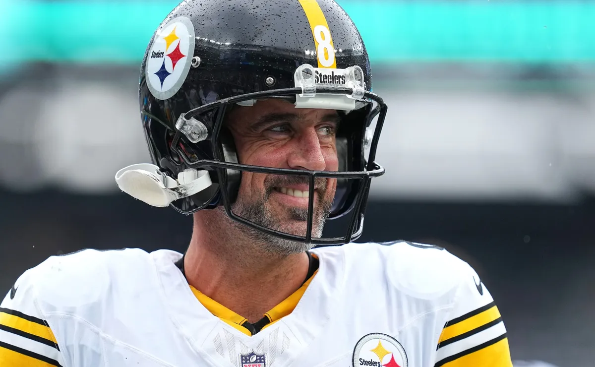 Fans react as Aaron Rodgers beats Jets in Steelers debut despite Justin ...