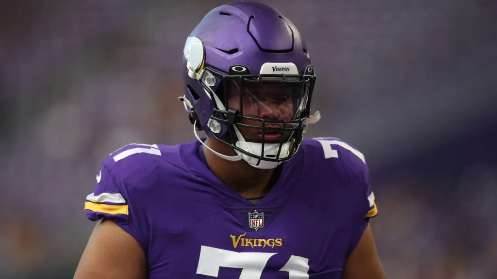 Vikings' Christian Darrisaw
