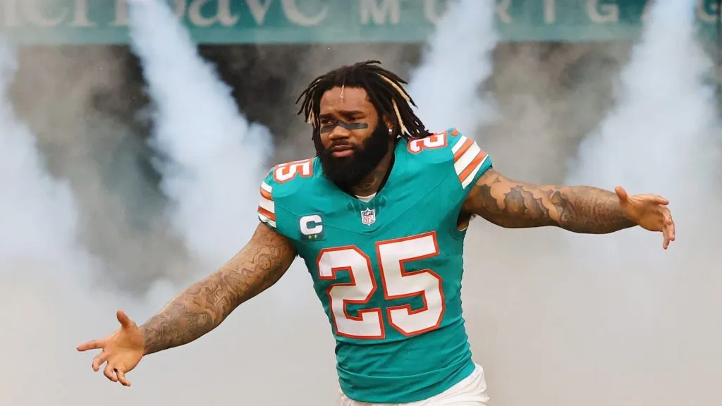 Xavien Howard steps onto the field at Hard Rock Stadium