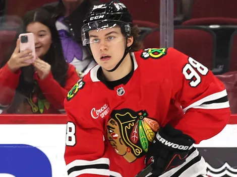 Blackhawks star Connor Bedard gives key update on contract talks before season